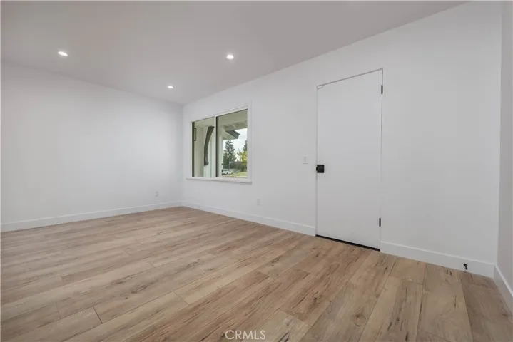 10146 Glade Avenue, Chatsworth, California 91311