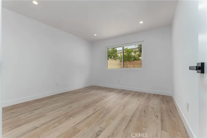 10146 Glade Avenue, Chatsworth, California 91311