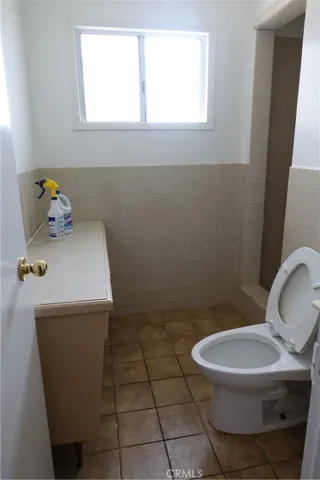 4127 W 135th Street B, Hawthorne, California 90250