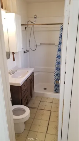 1260 Cinchona Street, Vista, California 92083