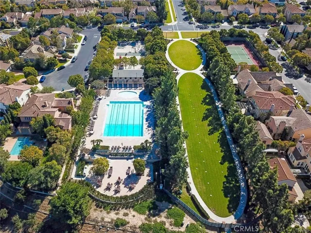 39 Whitehall, Newport Beach, California 92660