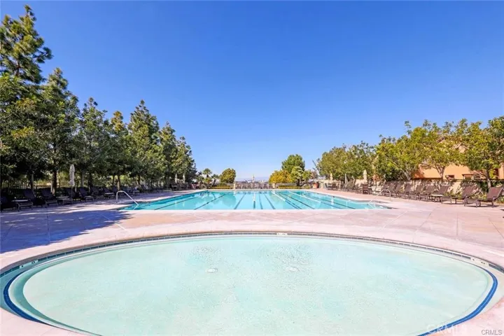 39 Whitehall, Newport Beach, California 92660