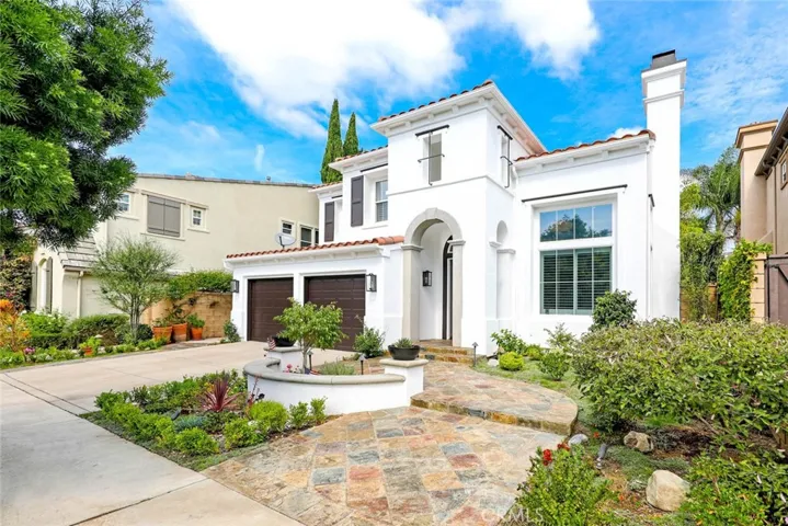 39 Whitehall, Newport Beach, California 92660