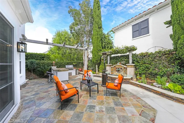 39 Whitehall, Newport Beach, California 92660