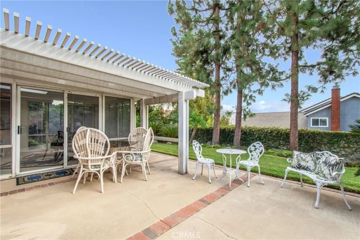 1492 Elmhurst Way, Upland, California 91784