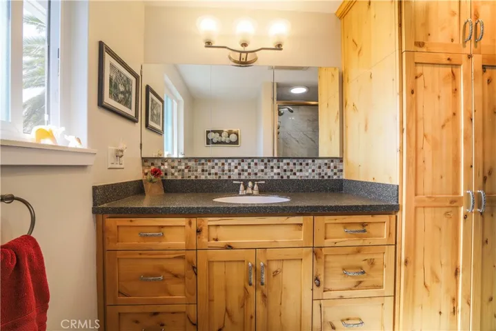 1364 Hillcrest Drive, Morro Bay, California 93442