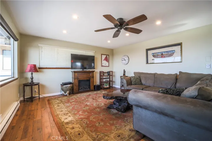 1364 Hillcrest Drive, Morro Bay, California 93442