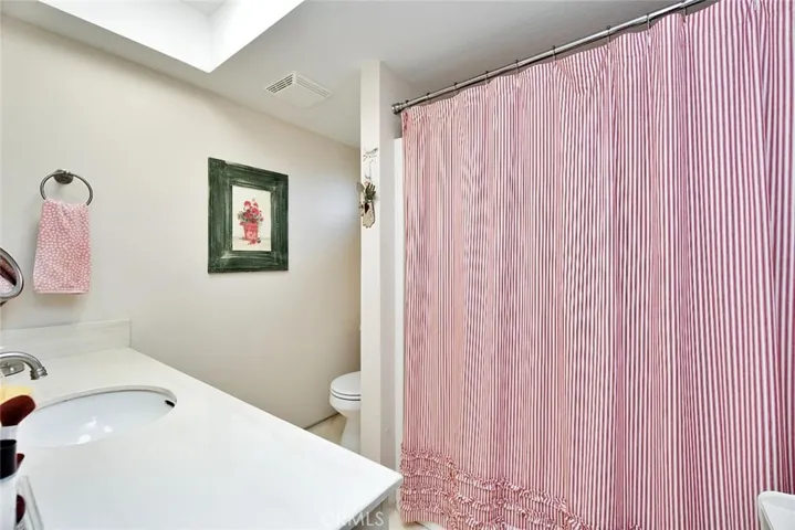 670 N Donald Drive, Hollister, California 95023