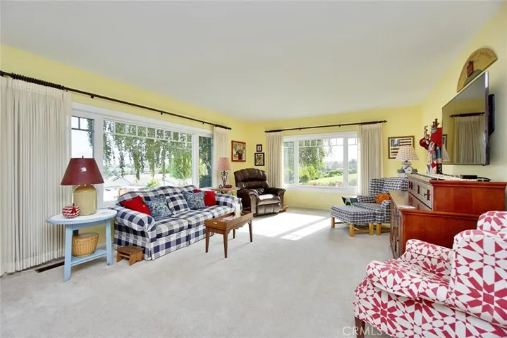 670 N Donald Drive, Hollister, California 95023