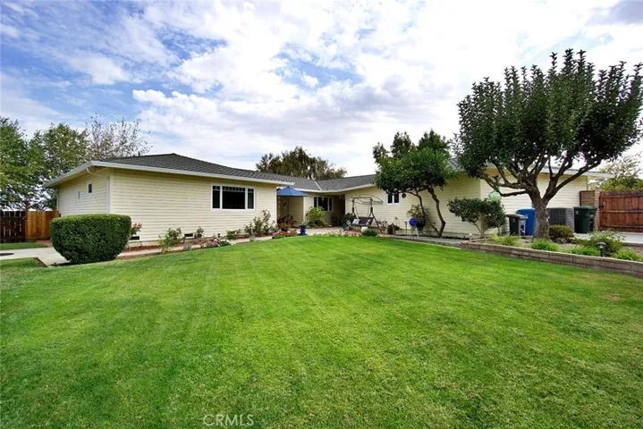 670 N Donald Drive, Hollister, California 95023