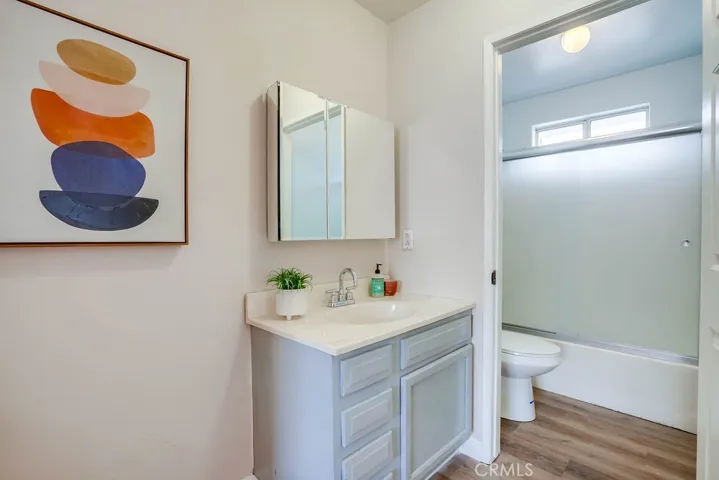 Front unit 2-nd bathroom