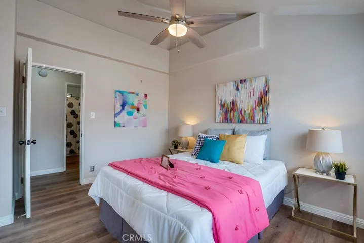 Front unit 1-st bedroom