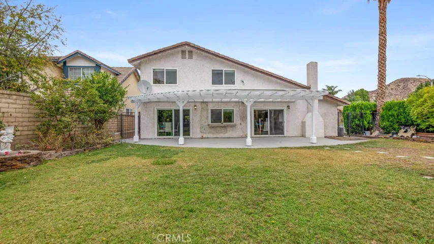 20526 Calhaven Drive, Saugus, California 91390