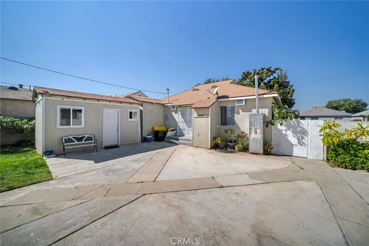2108 N Locust Avenue, Compton, California 90221