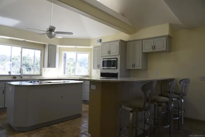 14089 Pauma Vista Drive, Valley Center, California 92082