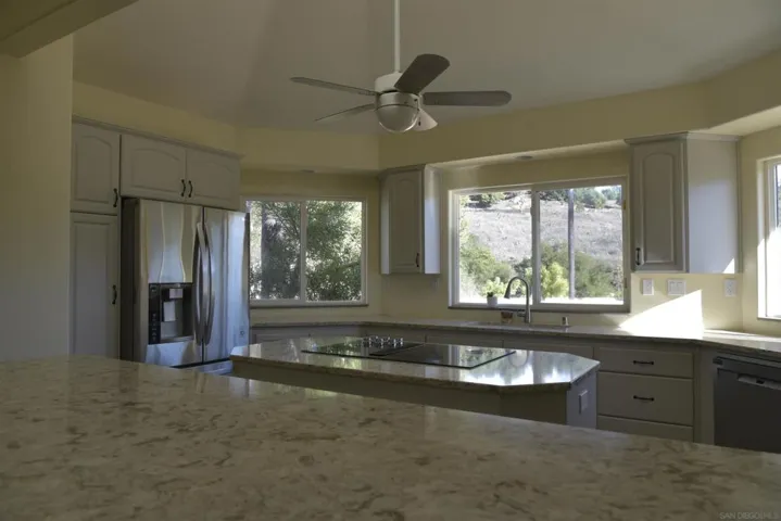 14089 Pauma Vista Drive, Valley Center, California 92082