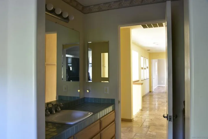 14089 Pauma Vista Drive, Valley Center, California 92082