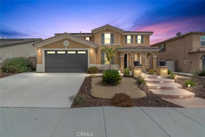Twilight Front View