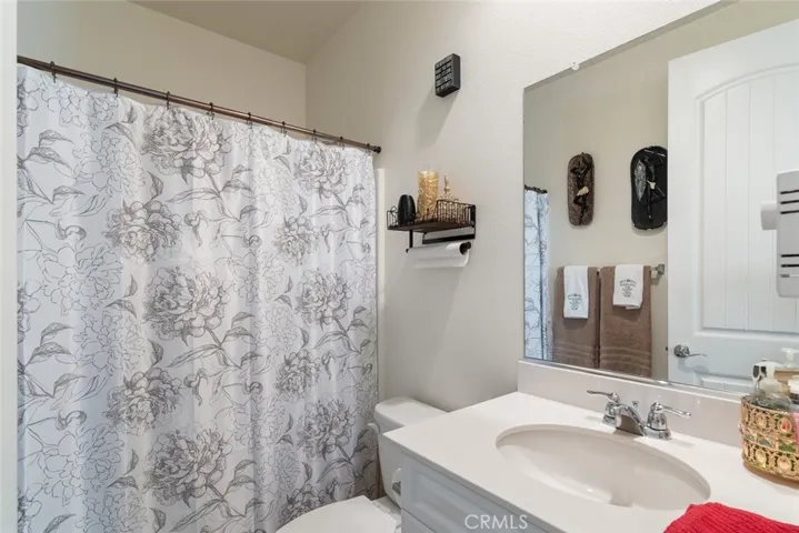 Main Floor Bathroom