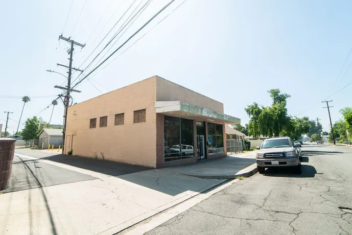 312 N Palm Avenue, Ontario, California 91762