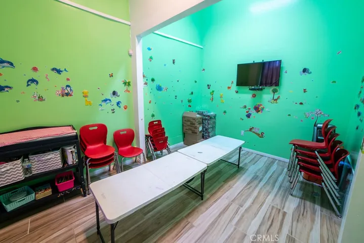 312 N Palm Avenue, Ontario, California 91762
