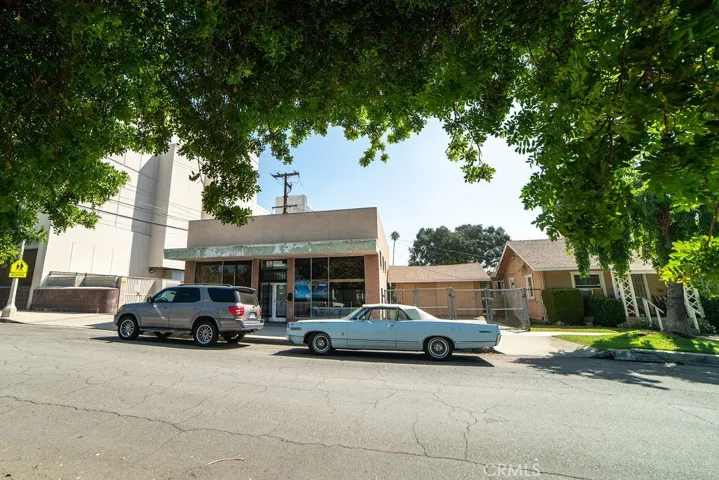 312 N Palm Avenue, Ontario, California 91762