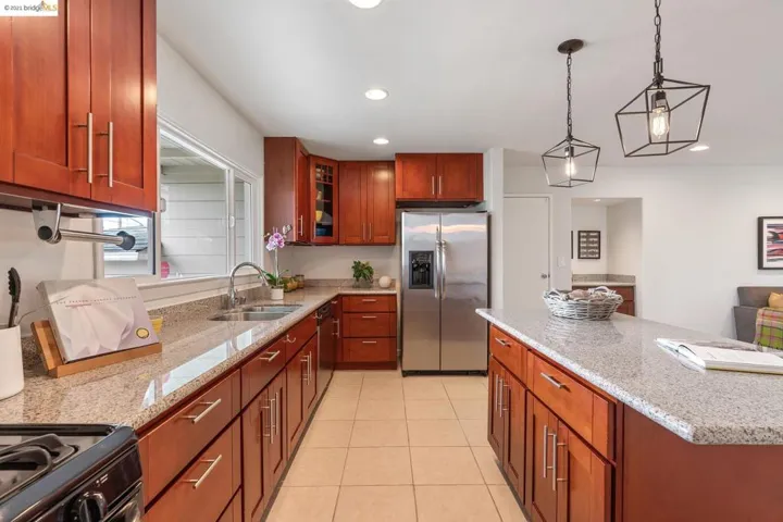 946 Richmond St, El Cerrito, California 94530