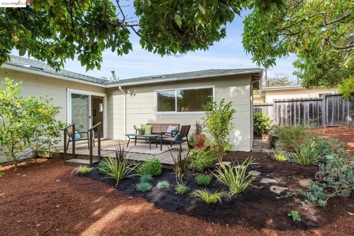 946 Richmond St, El Cerrito, California 94530