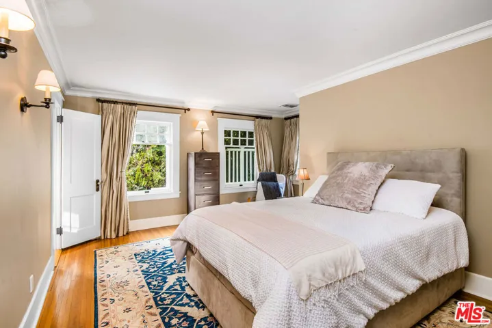 7529 Franklin Avenue, Los Angeles, California 90046