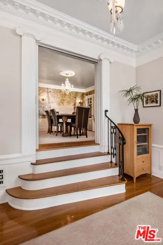 7529 Franklin Avenue, Los Angeles, California 90046