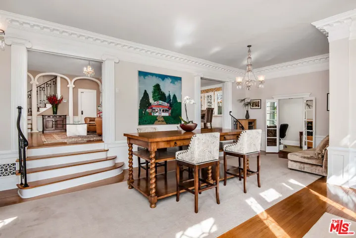 7529 Franklin Avenue, Los Angeles, California 90046