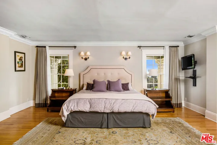 7529 Franklin Avenue, Los Angeles, California 90046