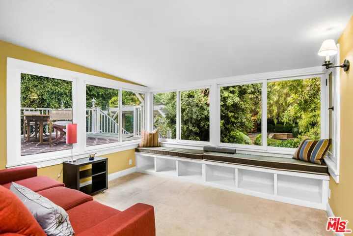 7529 Franklin Avenue, Los Angeles, California 90046