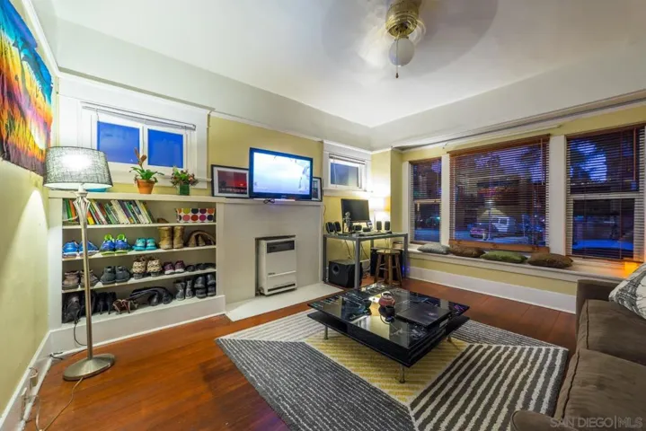 526 Anderson Pl., San Diego, California 92103