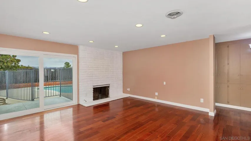 13237 Ridgedale Dr, Poway, California 92064