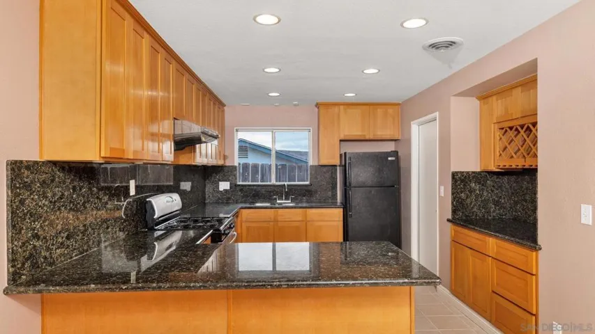 13237 Ridgedale Dr, Poway, California 92064