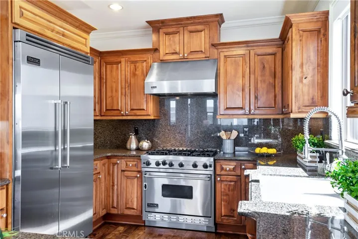 3612 Alma Avenue, Manhattan Beach, California 90266