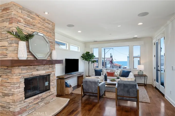 3612 Alma Avenue, Manhattan Beach, California 90266