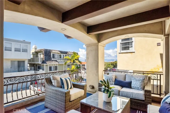 3612 Alma Avenue, Manhattan Beach, California 90266