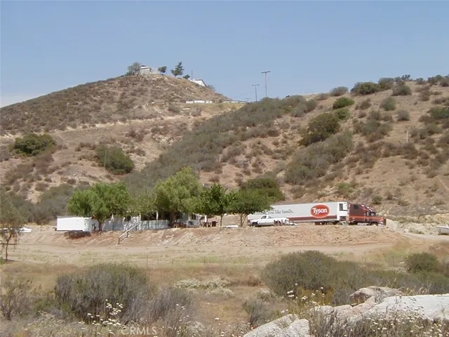 24275 Bienvenidos Road, Perris, California 92570