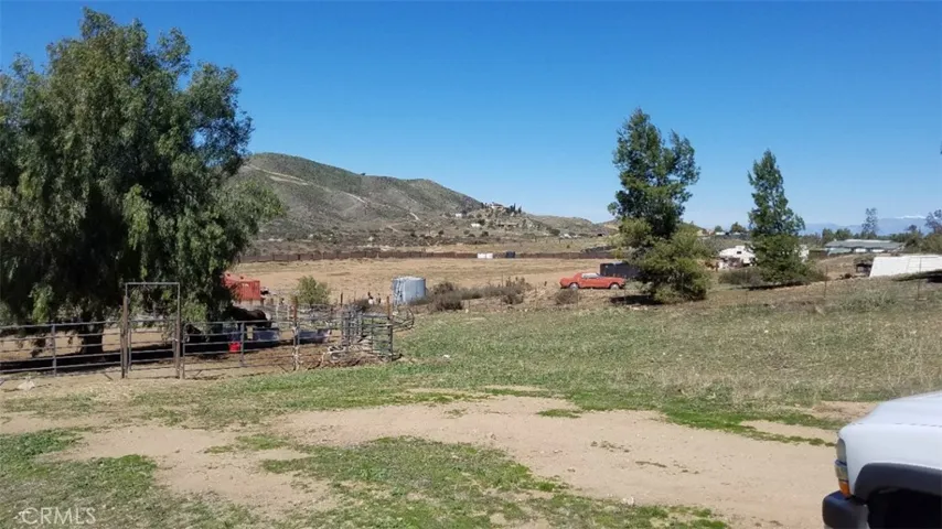 24275 Bienvenidos Road, Perris, California 92570