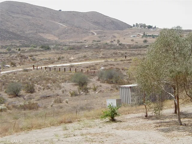24275 Bienvenidos Road, Perris, California 92570
