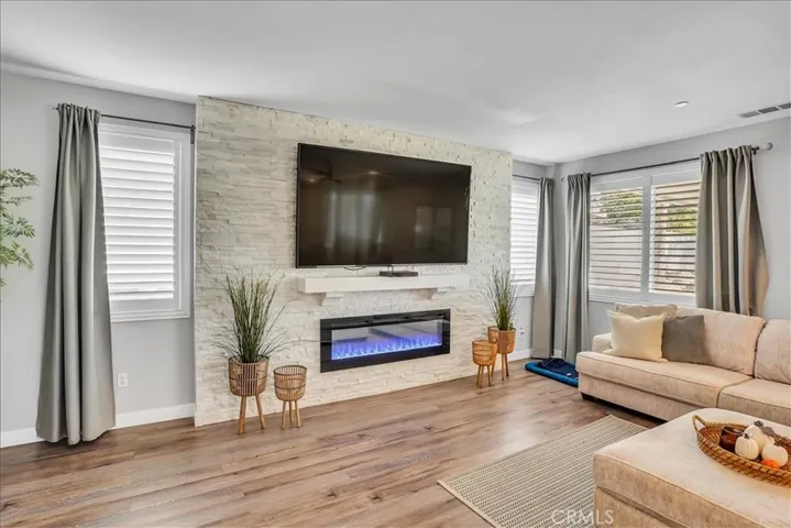 6821 N Zachary Court, San Bernardino, California 92407