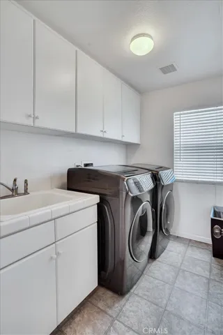 6821 N Zachary Court, San Bernardino, California 92407