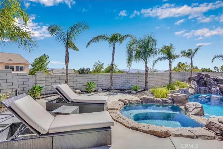 6821 N Zachary Court, San Bernardino, California 92407