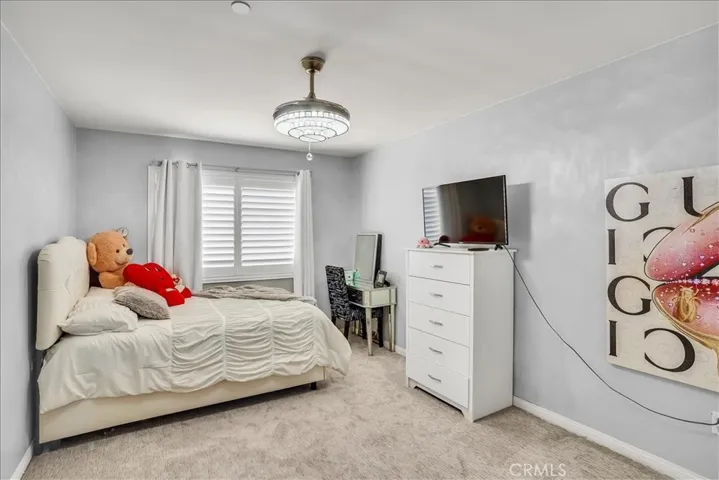 6821 N Zachary Court, San Bernardino, California 92407