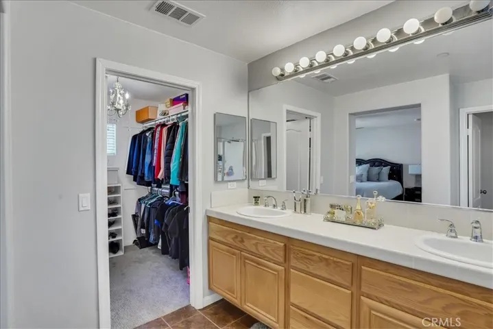 6821 N Zachary Court, San Bernardino, California 92407