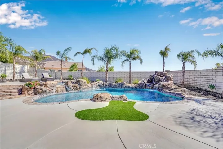 6821 N Zachary Court, San Bernardino, California 92407