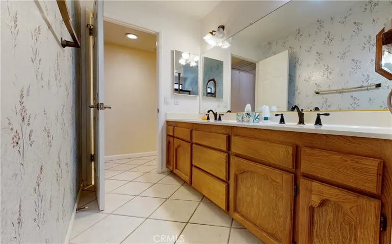 14631 Keota Road, Apple Valley, California 92307