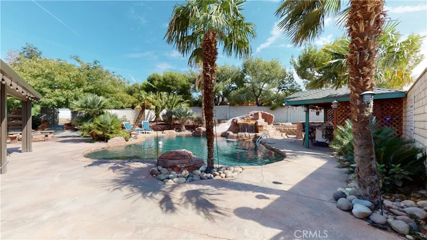 14631 Keota Road, Apple Valley, California 92307